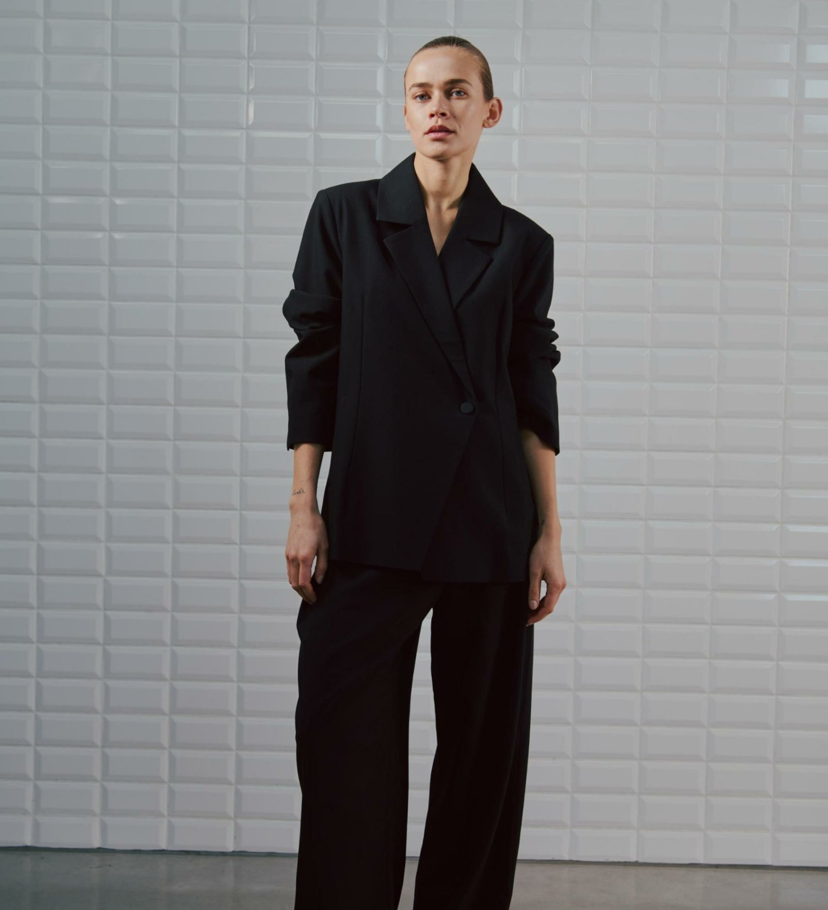 WBLJuana Tailored Wrap Blazer